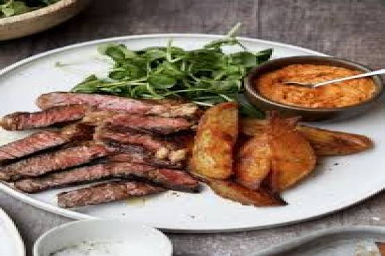 Beef Steak & Potato Wedges;