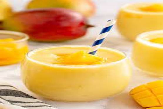 Mango Smoothie;