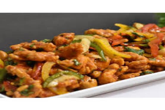 RRP Chicken & Prawn Cashew Nut Salad;